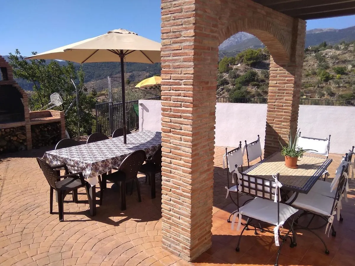 Casa Rural La Revuelta Con Las Mejores Vistas A La Naturaleza Yunquera